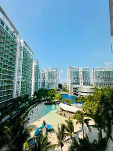 Azure Urban Beach Residences with PS4 near Airport