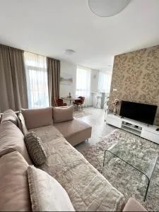 Palace Hill apartment 3L - 斯皮什新村