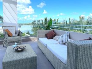 Penthouse - Sea view, Private root top pool, Golf