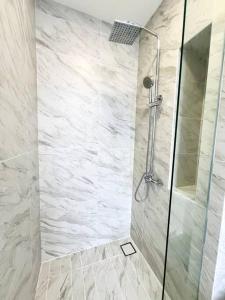 Imperio Studio City View 2pax-1park-wifi-bathub
