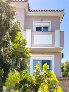 Anastasia's Luxury Basement - Khlóï