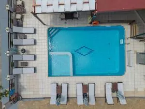 Porto Marina - Chrisi Ammoudia