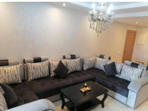 Charming Apartment in the Heart of Marrakech - Modern Amenities and Prime Location