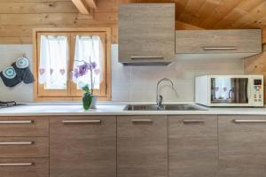 Chalet Al Sasso da Pino, Telve Ospitar