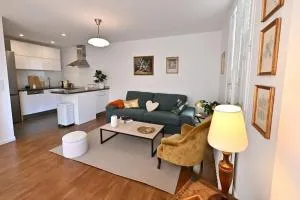 Fabuleuse Maison Entière Centre Ville - Champigny-sur-Yonne