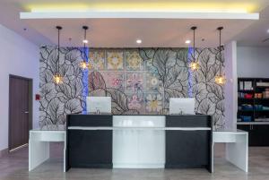 La Quinta Inn & Suites by Wyndham Corpus Christi Southeast