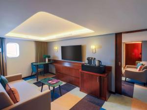 Queen Elizabeth 2 Hotel