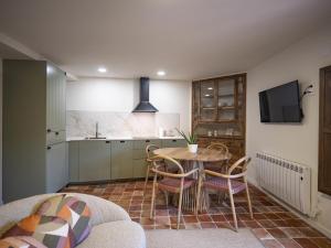 La Casa Amarilla apartamento Bronchales