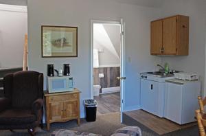 Isaiah Tubbs Resort & Conference Centre