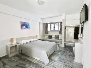Anny Studios & Rooms Perissa Beach