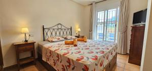 Homes of Spain, Al Andalus Residencial JA Apartamento bajo en frente piscina, WIFI
