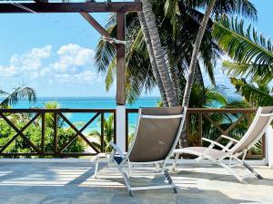 Beachfront Villa Miramar - 4hvězdičkové hotely ve městě Pointe d'Esny