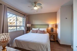 Beachfront Luxury Living- A106 Seaspray, Blouberg