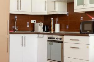 Family Lux Lounge in Vörösmarty Street by NW