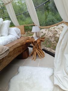 Tentes de luxe Bulles d'Auvergne : photos des chambres