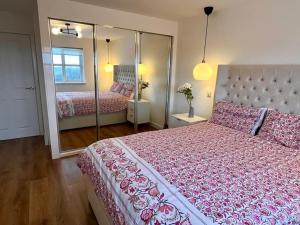 Modern and Spacious Edinburgh home with large garden