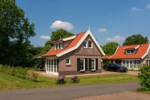 De Pimpelmees - Hoge-Hexel