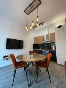 LA2 luxury apartment near Bacvice beach