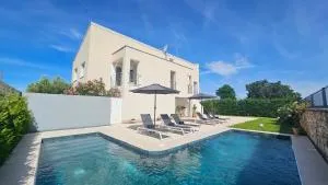 Apartments with Pool Casa Bianca - Matohanci