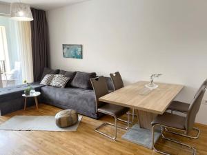 Rosies Cozy Bright Apartment Summer Paradise