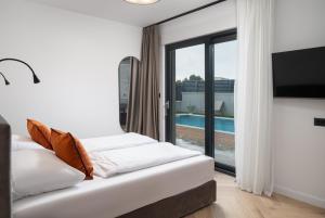 Luxury Villa David 2 heated pool