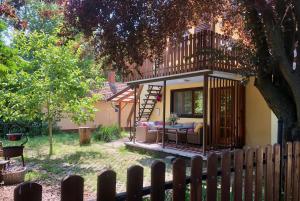 Forest-side home by recreational lake