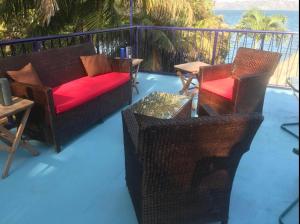 Villa La Giralda - Lakefront - Pool - Relaxation Haven