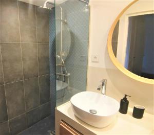 Appartements Appartement 150m2 - 6 personnes - centre de Marseille : photos des chambres