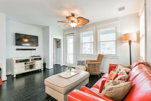 A Wave Away Fabulous Beach Home at Pointe West Resort