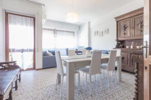 Italian Experience-Cattolica Sea Loft