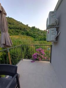 Calm apartment in Lepetane