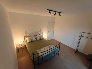 Calm apartment in Lepetane