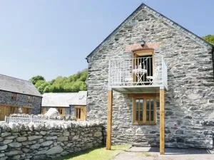 Dee Valley escape with hot tub - 科文