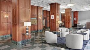 Landing at 275 on the Park - Congress - 2 Bedrooms in De Baliviere Place