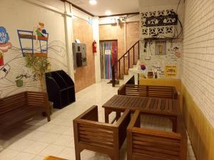 Sleep at home hostel