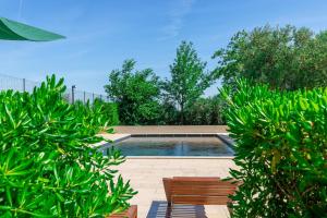 Italian Experience - Sunrise Hill Holiday Home