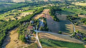 Italian Experience - Sunrise Hill Holiday Home