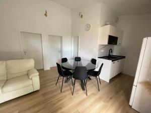 Apartman V