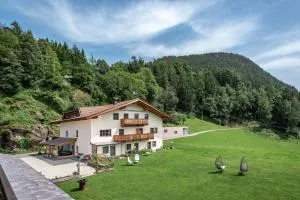 Moarlhof - Farm Nature Resort - Waidbruch