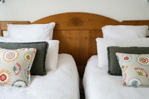 Hotels Logis Hotel Etchemaite : photos des chambres
