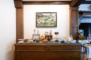 Hotels Logis Hotel Etchemaite : photos des chambres