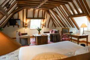 Hotels Hostellerie De Levernois : photos des chambres