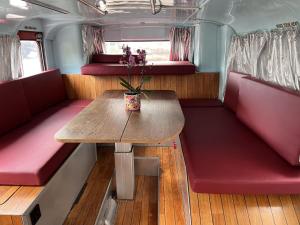 Luxe Finse Kota met Jacuzzi en SaunaBarrel de Zandhoef