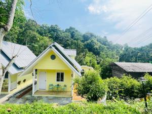 ปางสูงเฮาส์ pangsung house บ้านระเบียงดอย