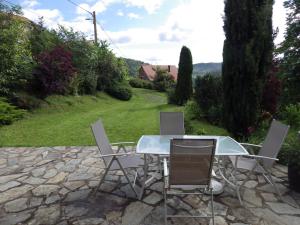 Petit appartement de charme, belle vue