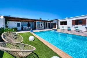 Villa Macher Piscina y Bar piscina - Тиас