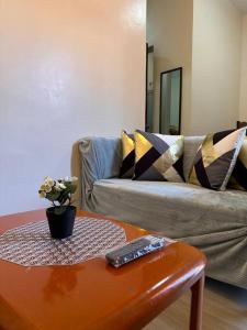 Modern 1-bedroom Apartment with Full-Bed