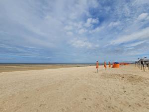 Campings Mobil-home 4 personnes dans camping 5 etoiles proche de la mer : photos des chambres