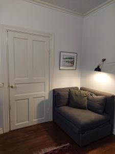 Moderni asunto vanhassa talossa - Modern apartment at the heart of Turku