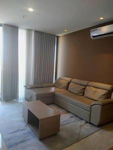 Chic n Spacey 3BR apartment at the Rosebay